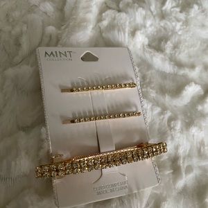 Beautiful hair clips for ladies